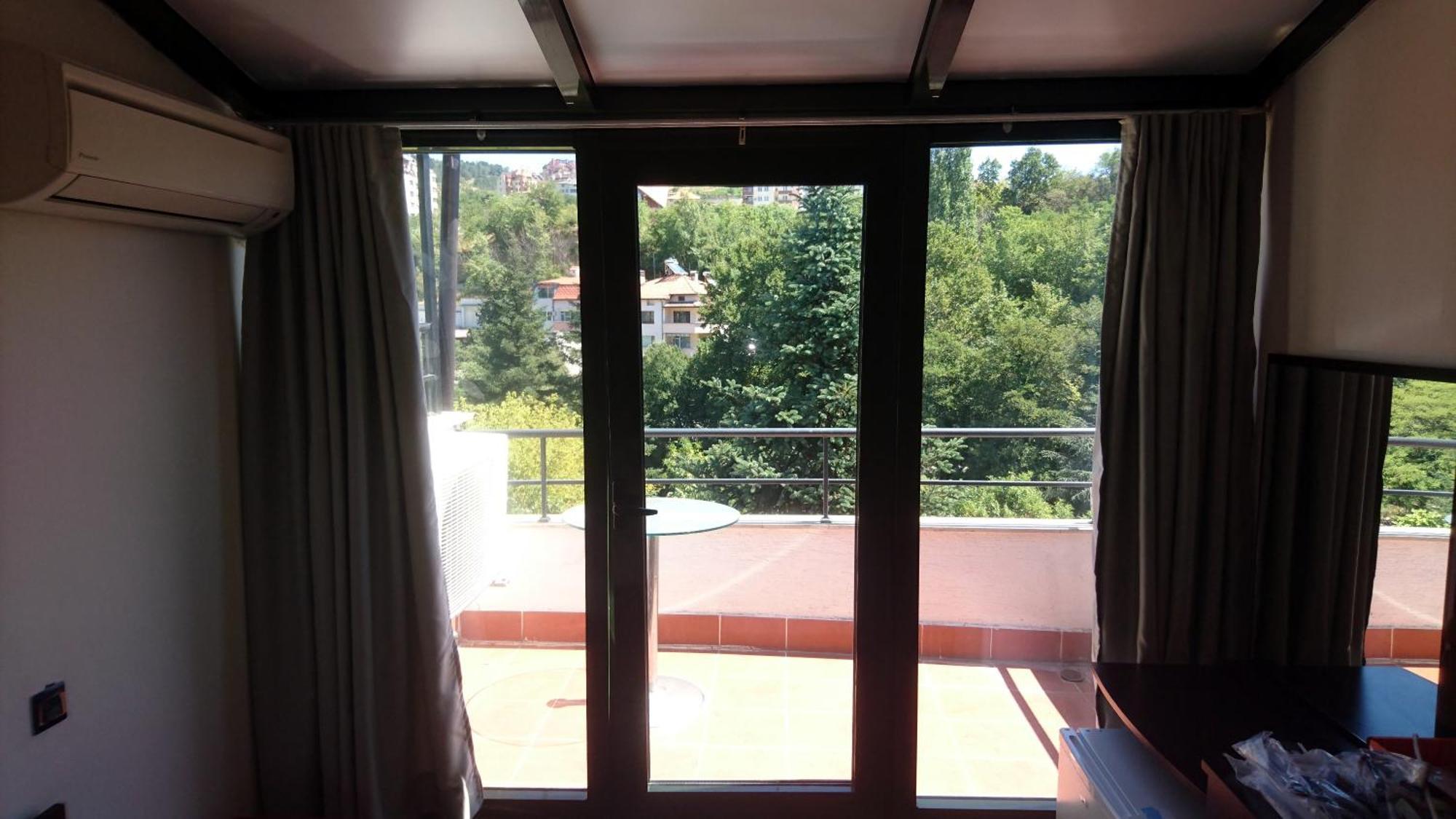 Park Apartments & Rooms Popovi Szandanszki Szoba fotó